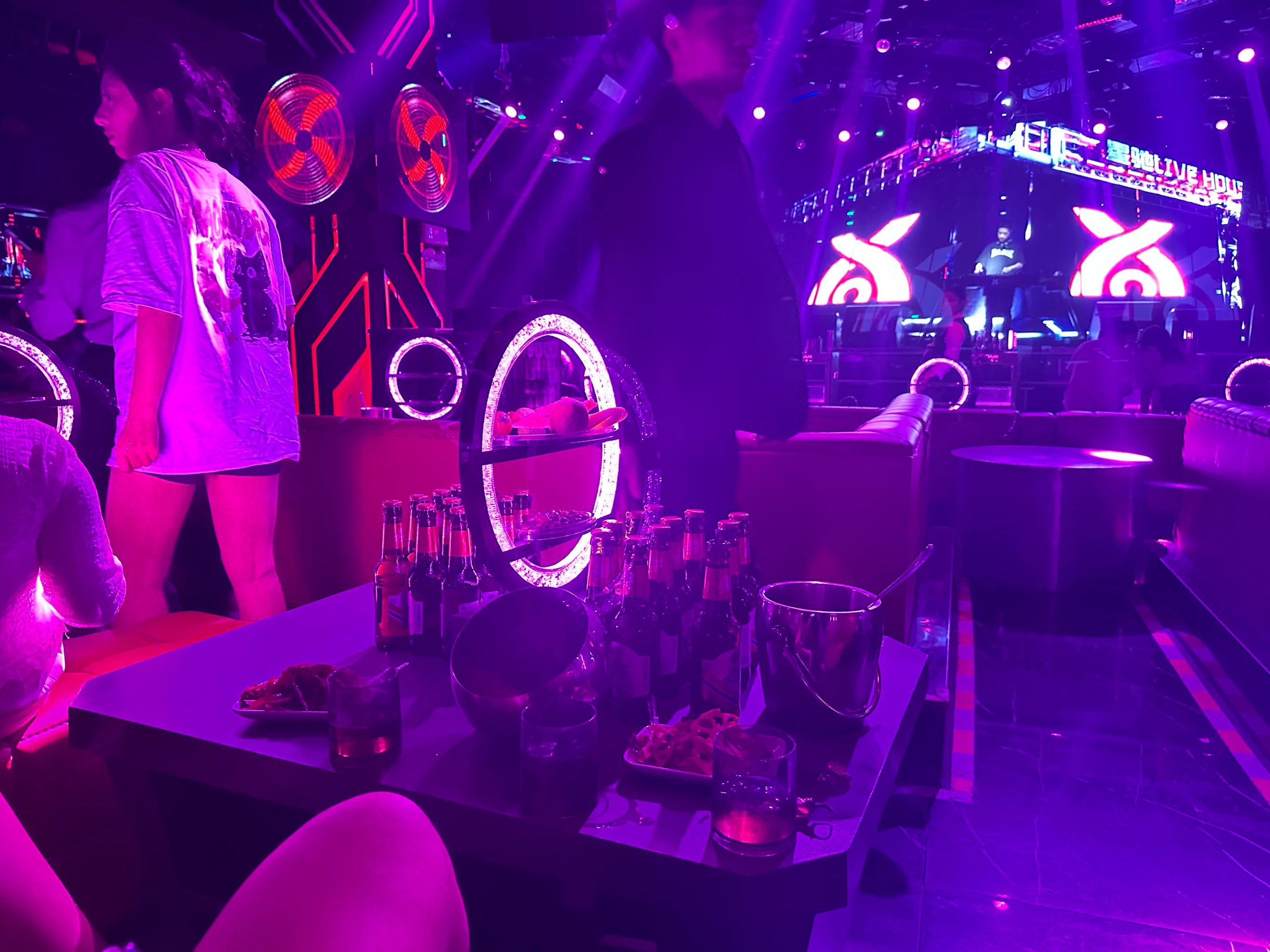 长沙商务ktv引领全新商务ktv新模式-天心区ktv预订